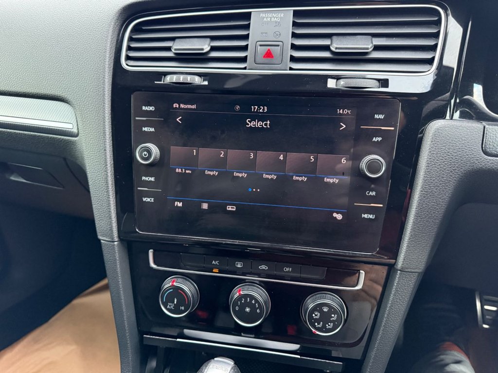 Used Volkswagen Golf 2019 for sale - 76356150: Photo 47