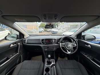 Used Kia Sportage 2018 for sale - 76417674: Photo