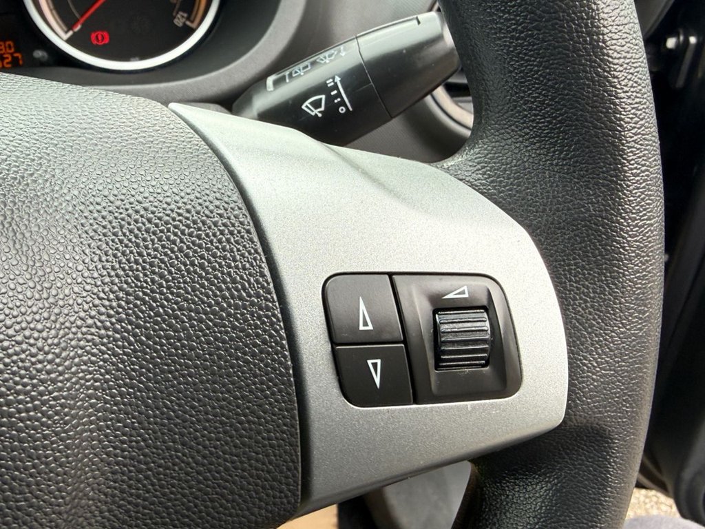 Used Vauxhall Corsa 2011 for sale - 78044820: Photo 40