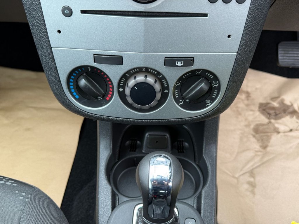Used Vauxhall Corsa 2011 for sale - 78044820: Photo 44