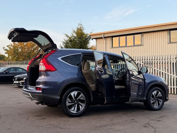 Used Honda CR-V 2018 for sale - 76248554: Photo 24