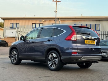 Used Honda CR-V 2018 for sale - 76248554: Photo 3