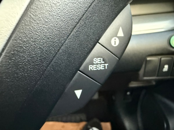 Used Honda CR-V 2018 for sale - 76248554: Photo 48