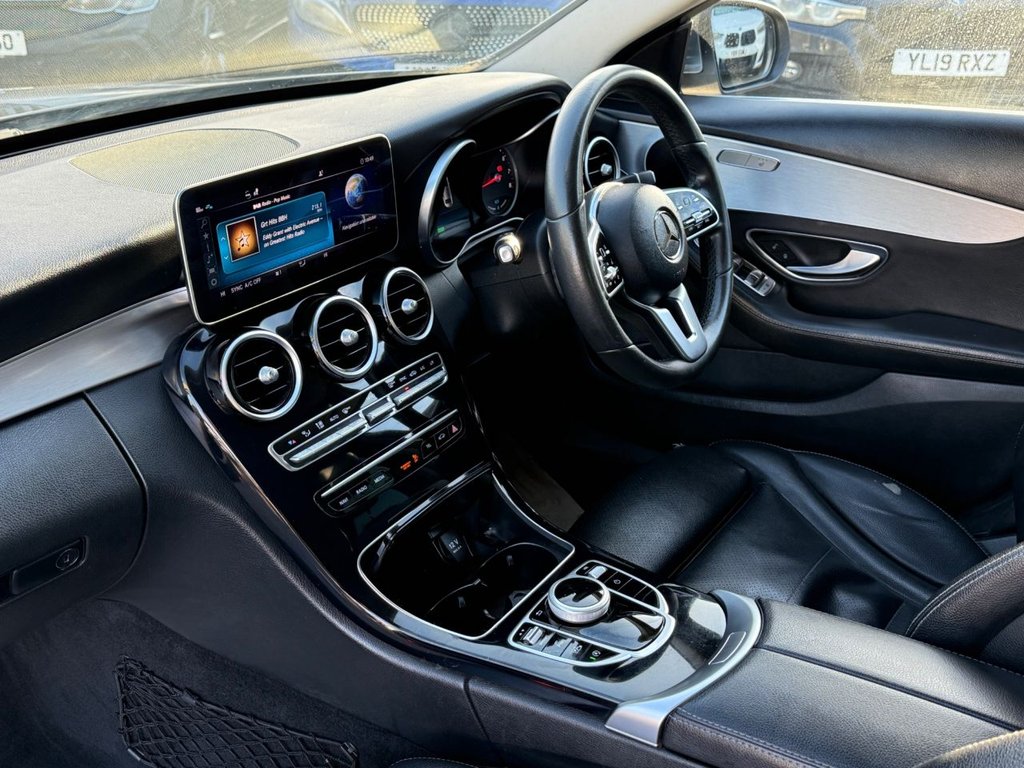 Used Mercedes-Benz C Class 2018 for sale - 76711490: Photo 10