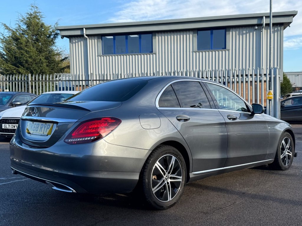 Used Mercedes-Benz C Class 2018 for sale - 76711490: Photo 17