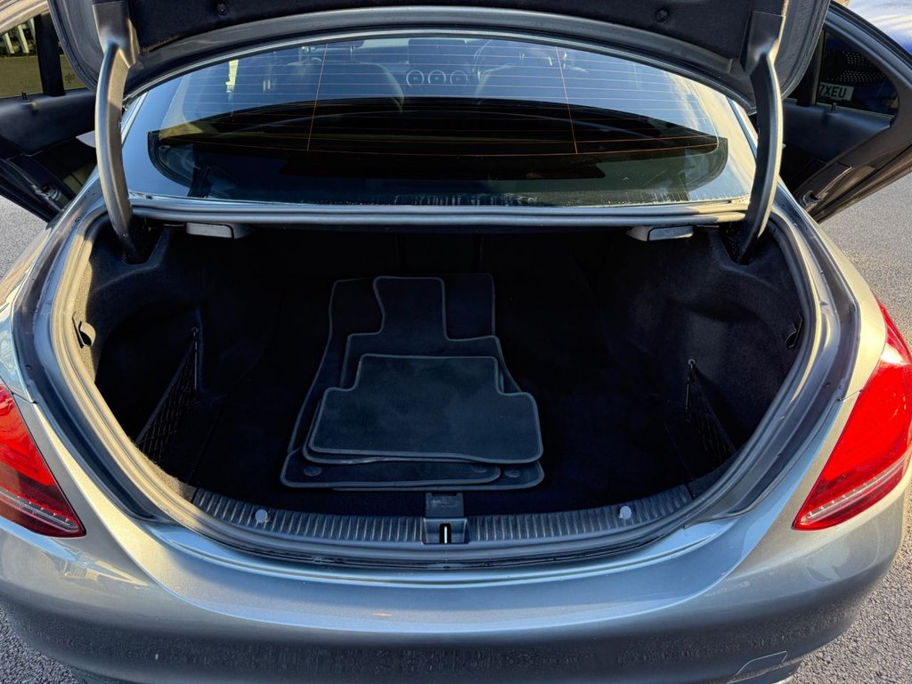 Used Mercedes-Benz C Class 2018 for sale - 76711490: Photo 21