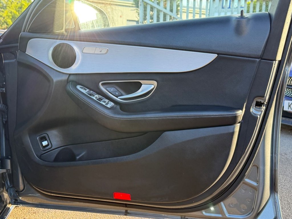 Used Mercedes-Benz C Class 2018 for sale - 76711490: Photo 34
