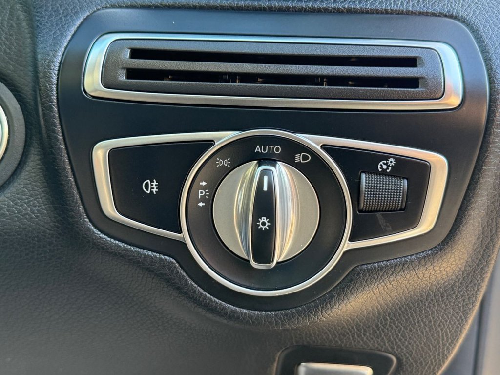 Used Mercedes-Benz C Class 2018 for sale - 76711490: Photo 37