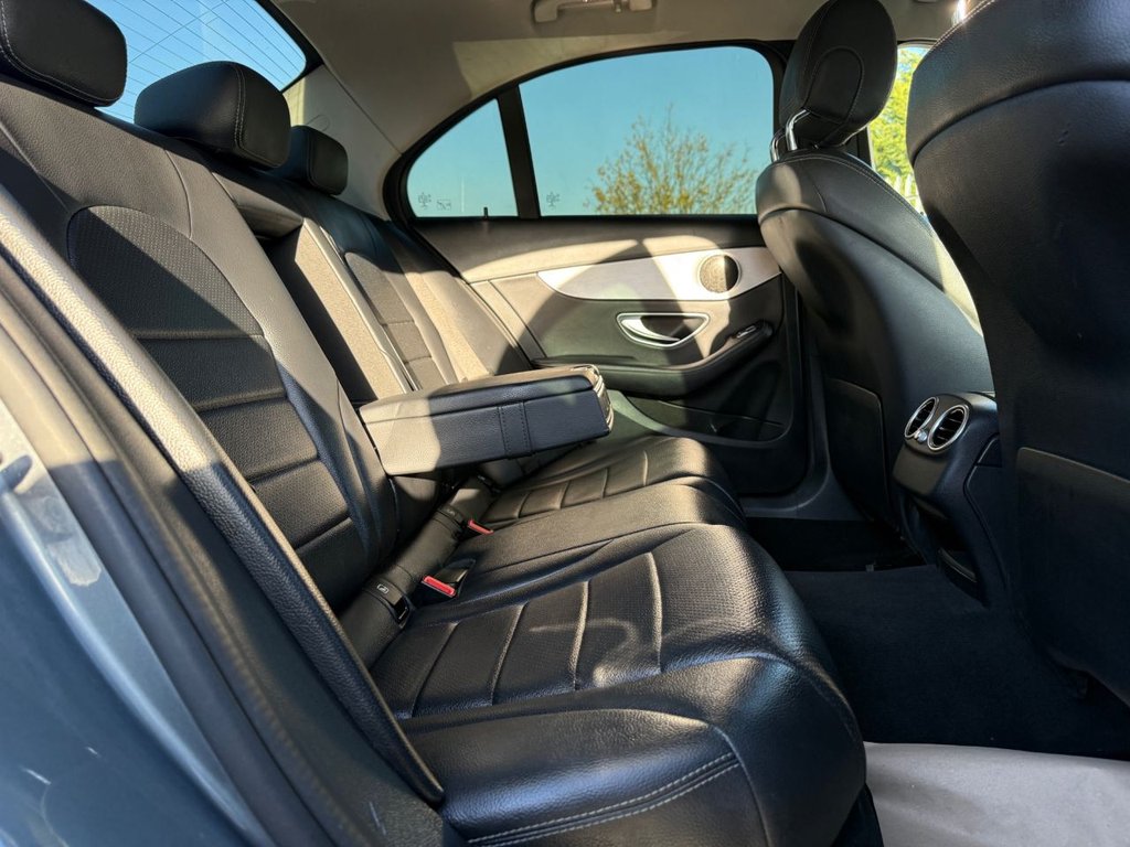 Used Mercedes-Benz C Class 2018 for sale - 76711490: Photo 6