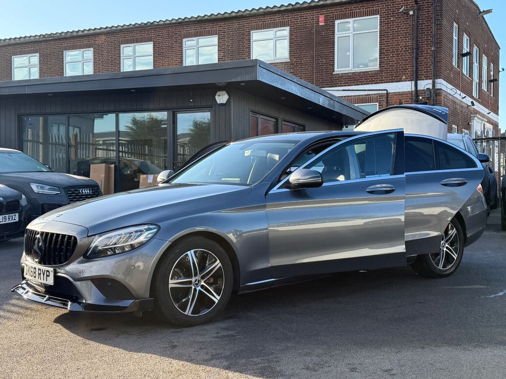 Used Mercedes-Benz C Class 2018 for sale - 76711490: Photo 9