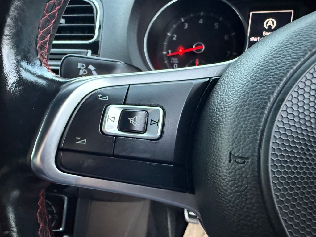 Used Volkswagen Polo 2016 for sale - 76546826: Photo 41