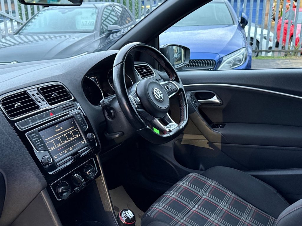 Used Volkswagen Polo 2016 for sale - 76546826: Photo 8