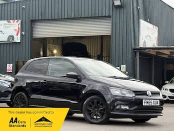 Used Volkswagen Polo 2016 for sale - 79695640: Photo