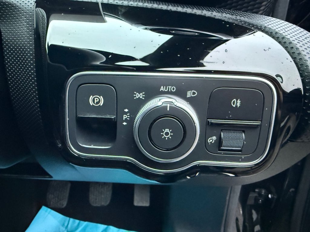 Used Mercedes-Benz A-Class 2019 for sale - 77547030: Photo 40