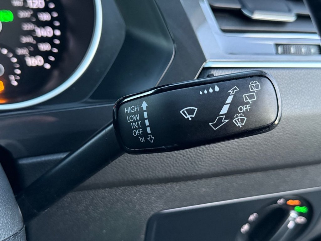 Used Volkswagen Tiguan 2020 for sale - 76798202: Photo 50