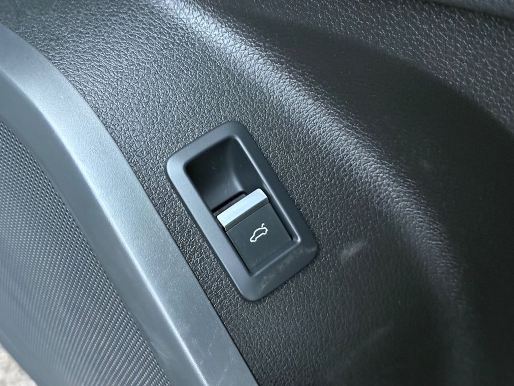 Used Audi Q5 2018 for sale - 77321387: Photo 37