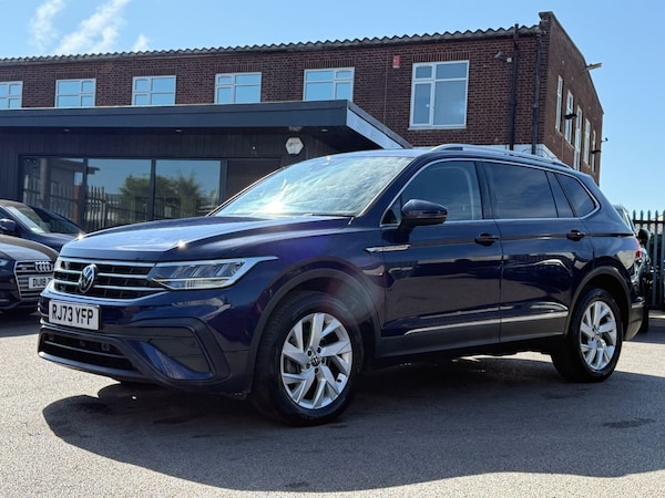 Used Volkswagen Tiguan Allspace 2023 for sale - 76009576: Photo 12