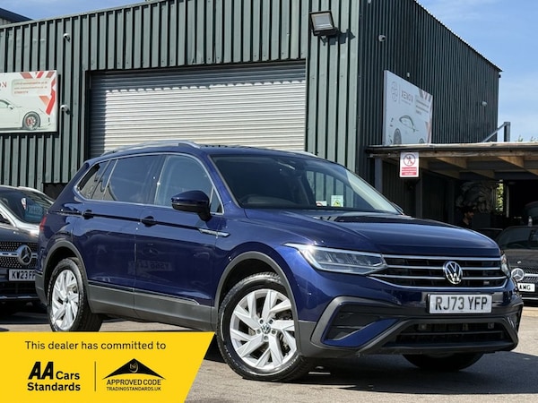 Used Volkswagen Tiguan Allspace 2023 for sale - 76009576: Photo 1
