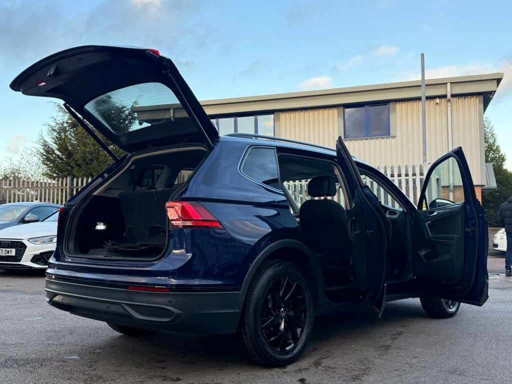 Used Volkswagen Tiguan Allspace 2023 for sale - 76009576: Photo 21