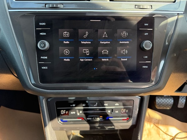 Used Volkswagen Tiguan Allspace 2023 for sale - 76009576: Photo 44