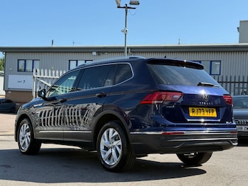 Used Volkswagen Tiguan Allspace 2023 for sale - 76009576: Photo 4