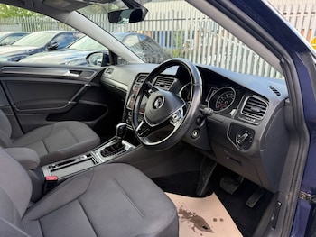 Used Volkswagen Golf 2017 for sale - 78839902: Photo