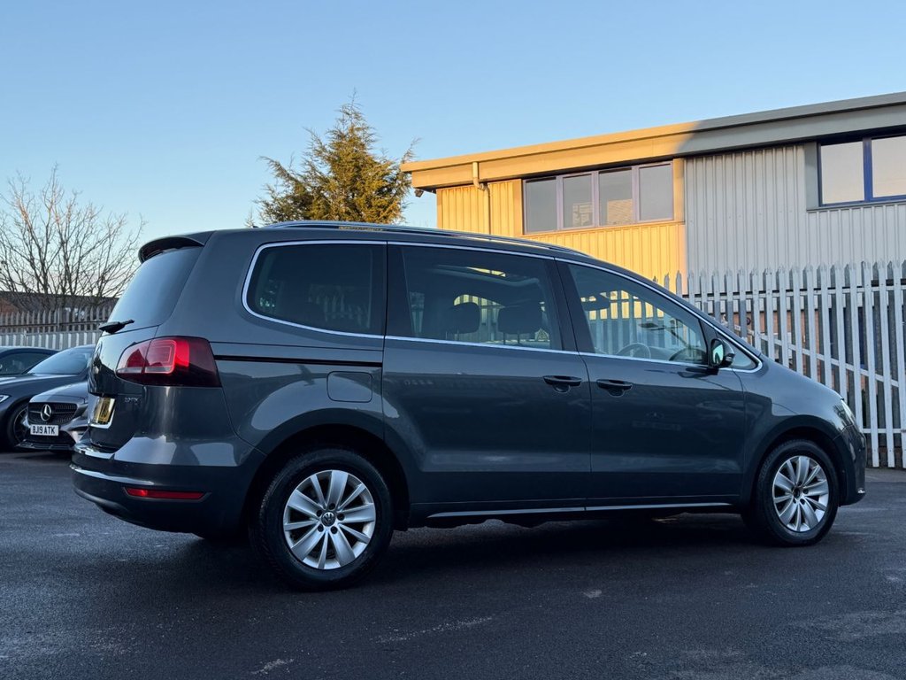 Used Volkswagen Sharan 2017 for sale - 77101056: Photo 15