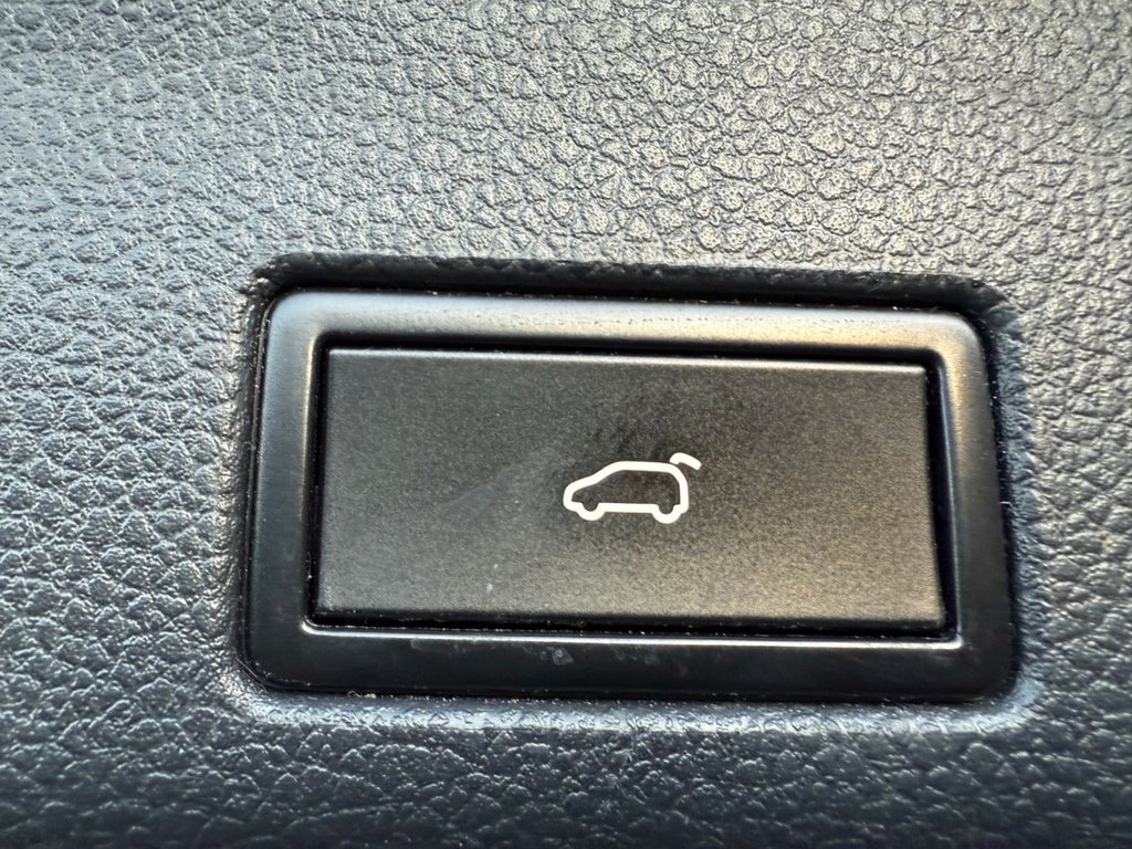 Used Volkswagen Sharan 2017 for sale - 77101056: Photo 18