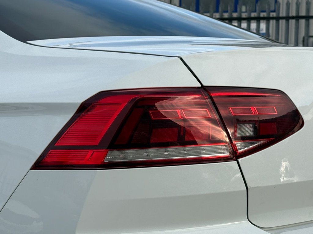 Used Volkswagen Passat 2020 for sale - 76223702: Photo 31