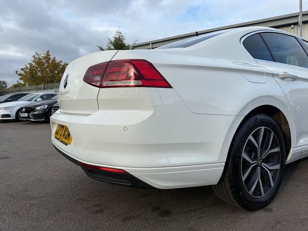 Used Volkswagen Passat 2020 for sale - 76223702: Photo 32
