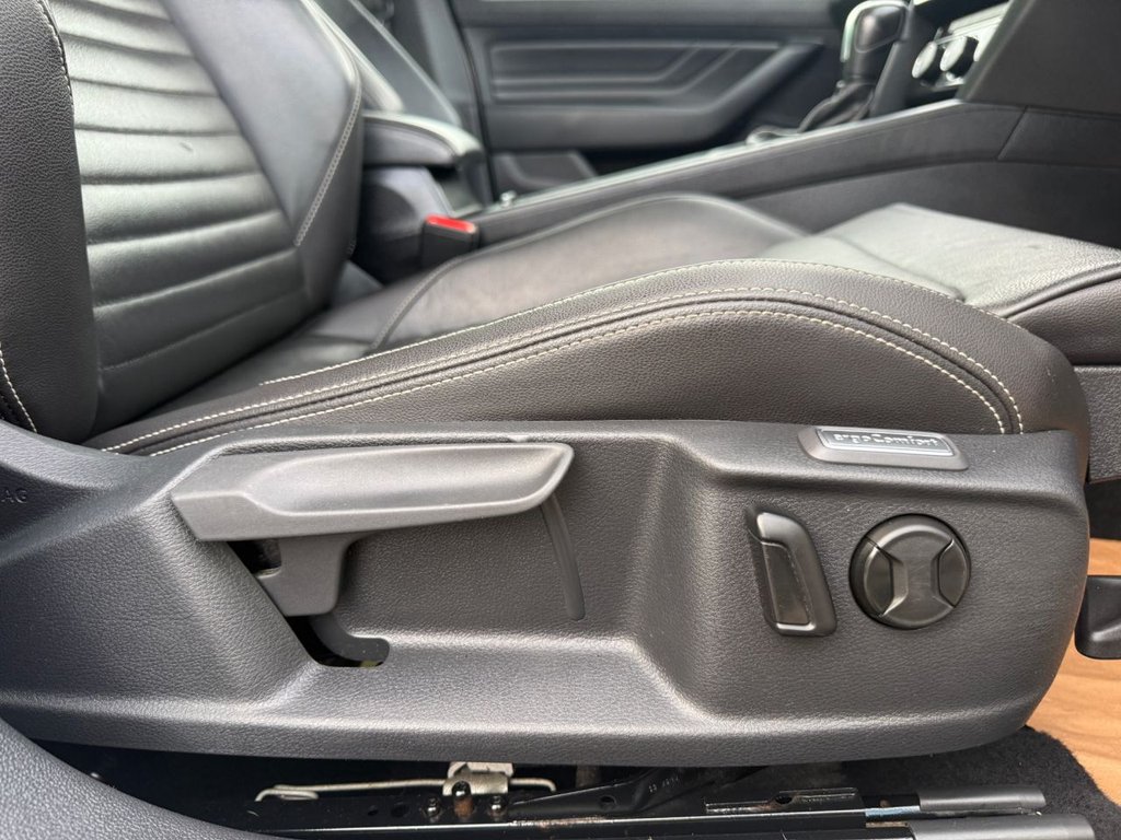 Used Volkswagen Passat 2020 for sale - 76223702: Photo 39