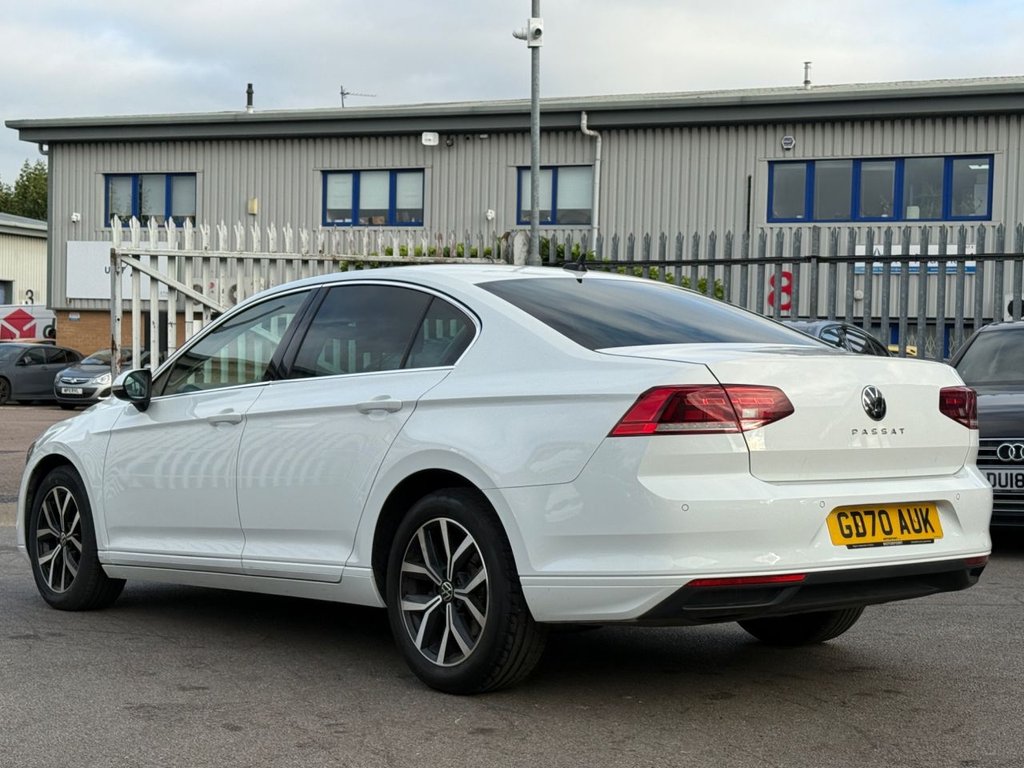 Used Volkswagen Passat 2020 for sale - 76223702: Photo 4