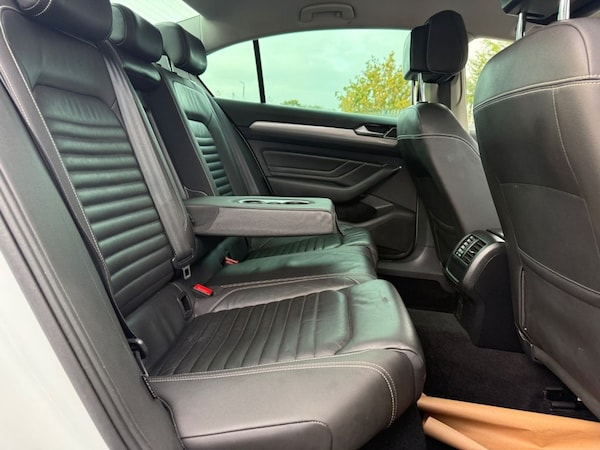 Used Volkswagen Passat 2020 for sale - 76223702: Photo 6