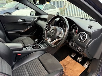 Used Mercedes-Benz A-Class 2018 for sale - 76173107: Photo 4