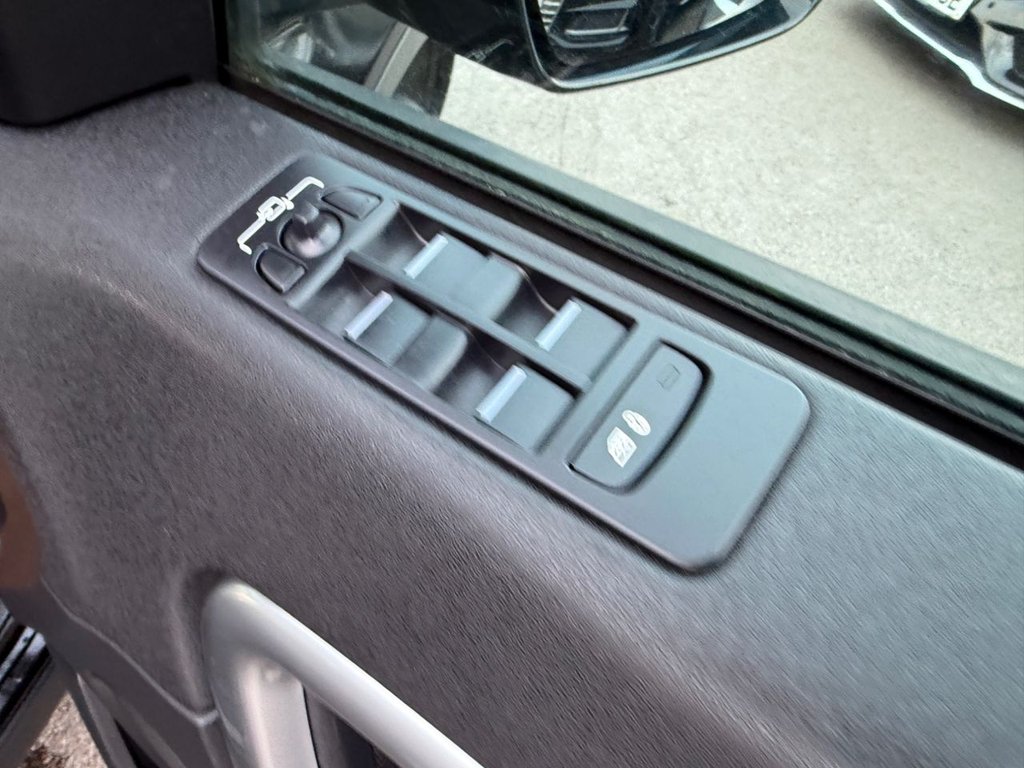 Used Land Rover Discovery Sport 2016 for sale - 76176140: Photo 35