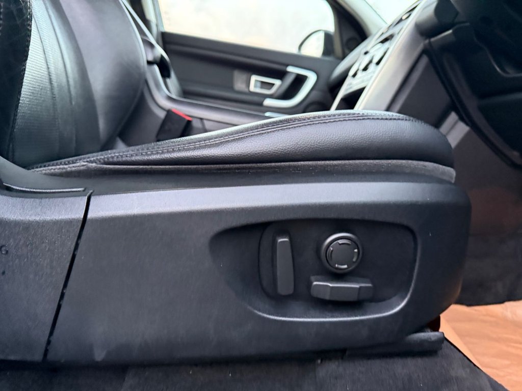 Used Land Rover Discovery Sport 2016 for sale - 76176140: Photo 39