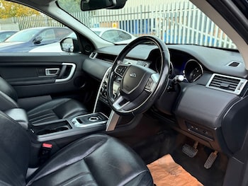 Used Land Rover Discovery Sport 2016 for sale - 76176140: Photo 4