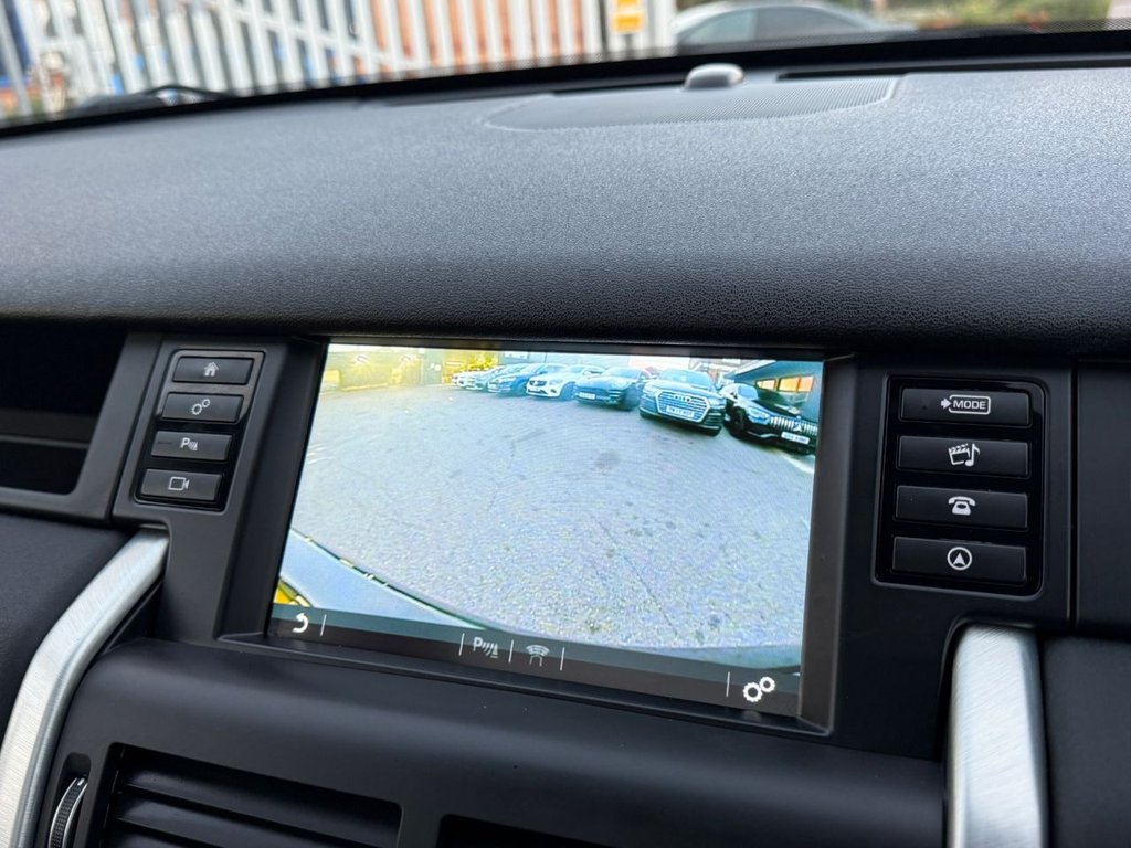 Used Land Rover Discovery Sport 2016 for sale - 76176140: Photo 6