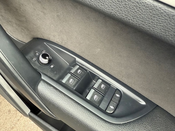 Used Audi Q5 2018 for sale - 76228944: Photo 36