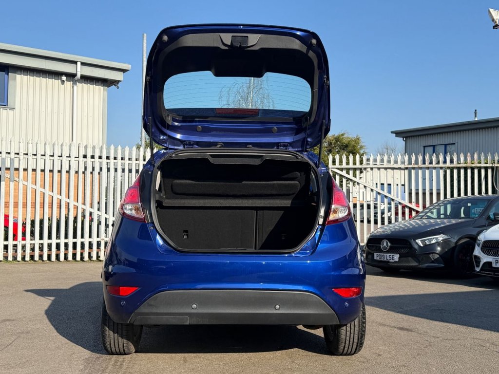 Used Ford Fiesta 2014 for sale - 77952825: Photo 15