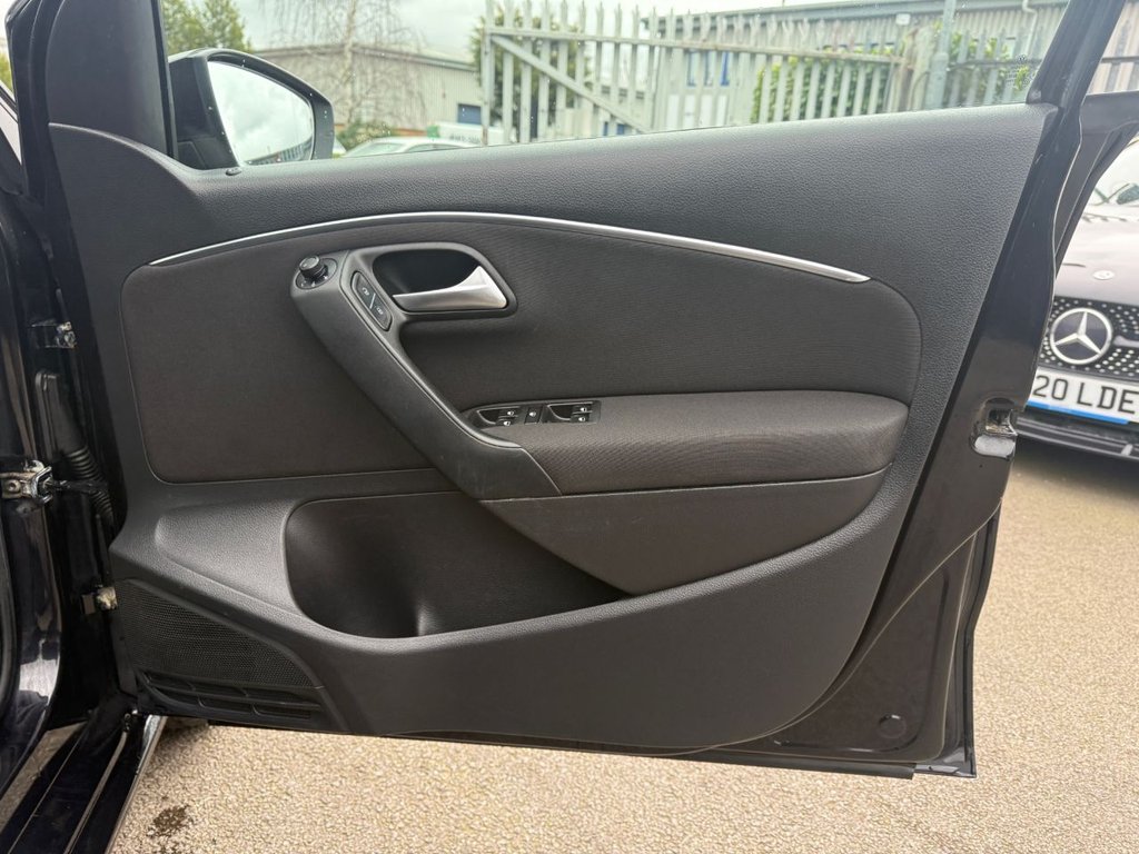 Used Volkswagen Polo 2014 for sale - 77905409: Photo 36