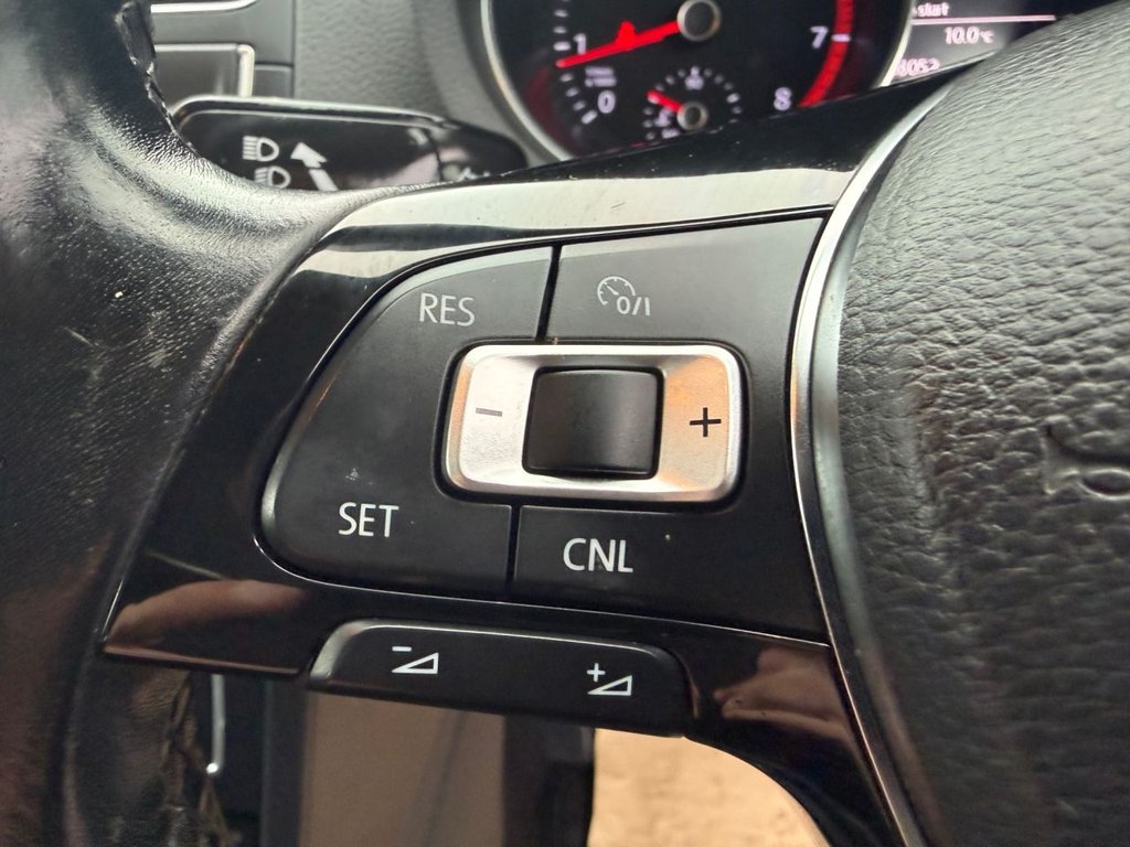 Used Volkswagen Polo 2014 for sale - 77905409: Photo 46