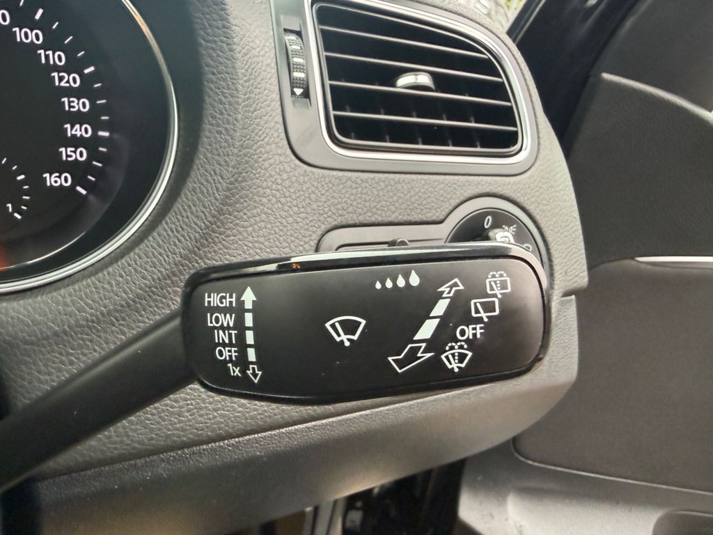 Used Volkswagen Polo 2014 for sale - 77905409: Photo 47