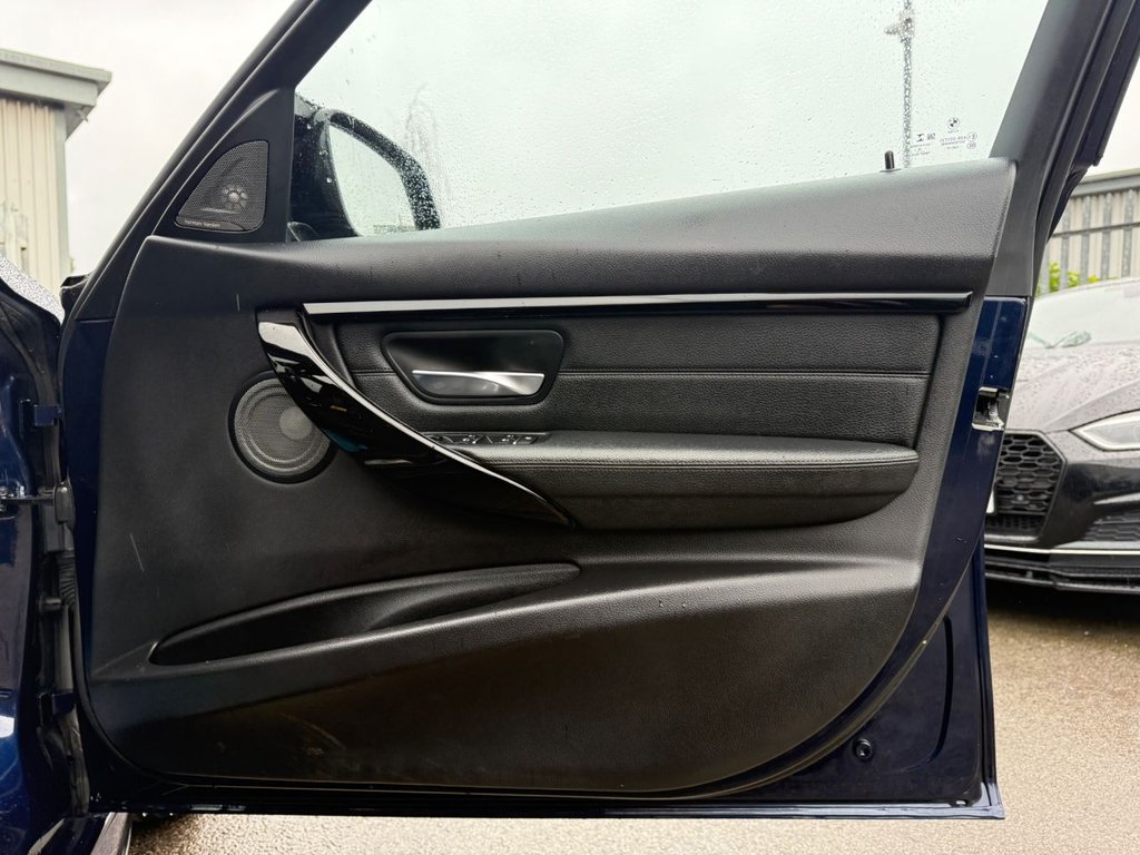 Used BMW 3 Series 2018 for sale - 77534789: Photo 42