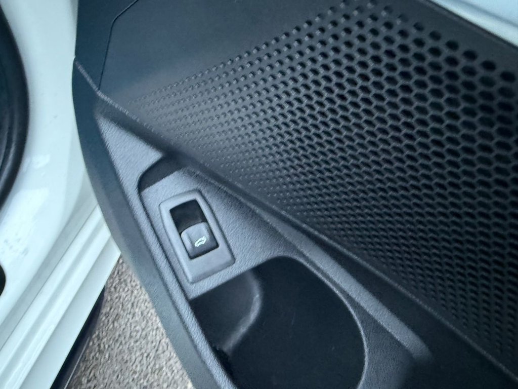 Used BMW 3 Series 2019 for sale - 77401353: Photo 36