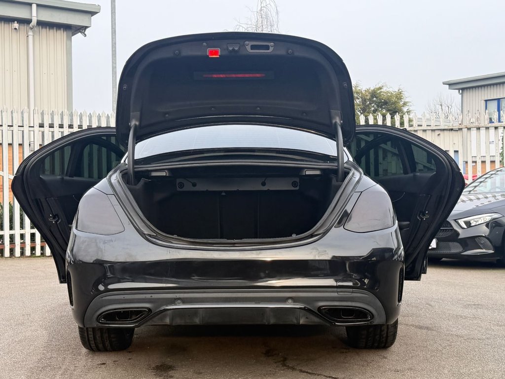 Used Mercedes-Benz C Class 2018 for sale - 77995273: Photo 24