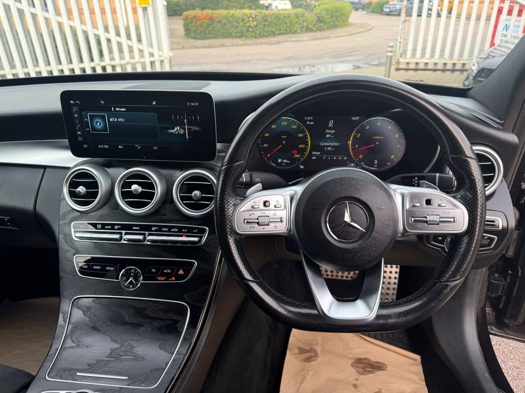 Used Mercedes-Benz C Class 2018 for sale - 77995273: Photo 44