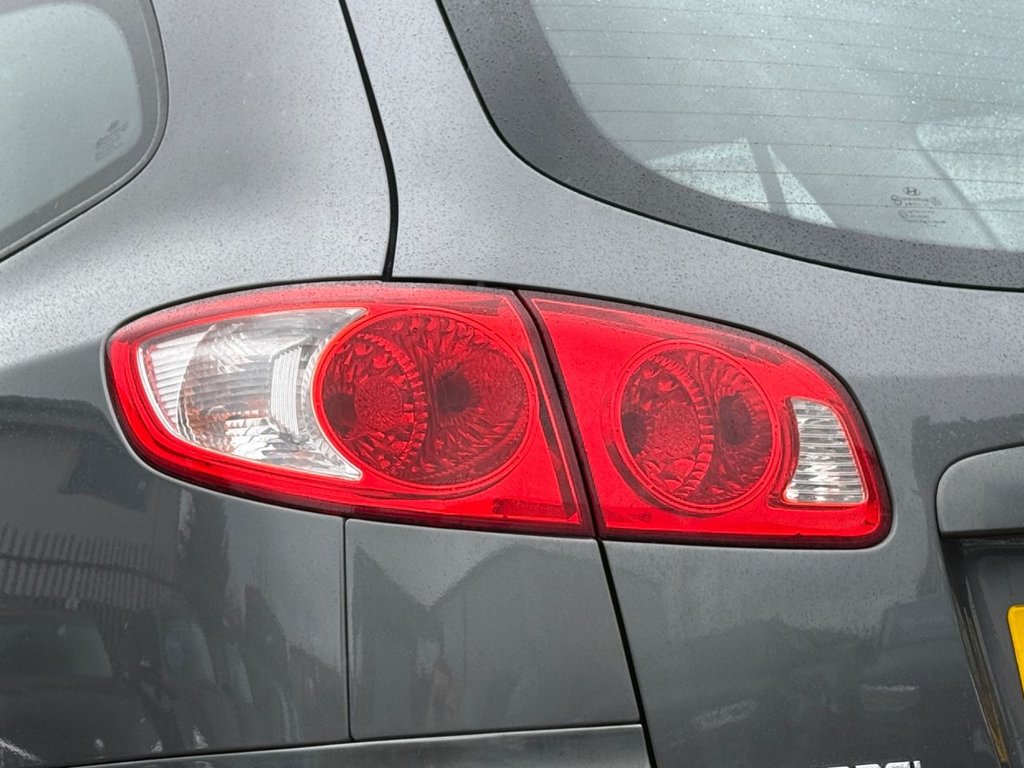 Used Hyundai Santa Fe 2007 for sale - 77588281: Photo 28