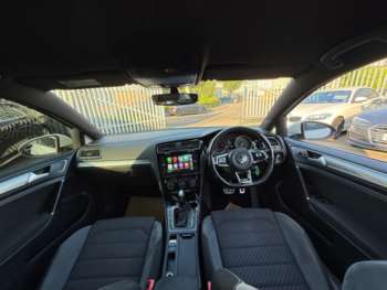 Used Volkswagen Golf 2019 for sale - 75015216: Photo