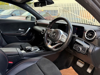 Used Mercedes-Benz A-Class 2019 for sale - 75966731: Photo